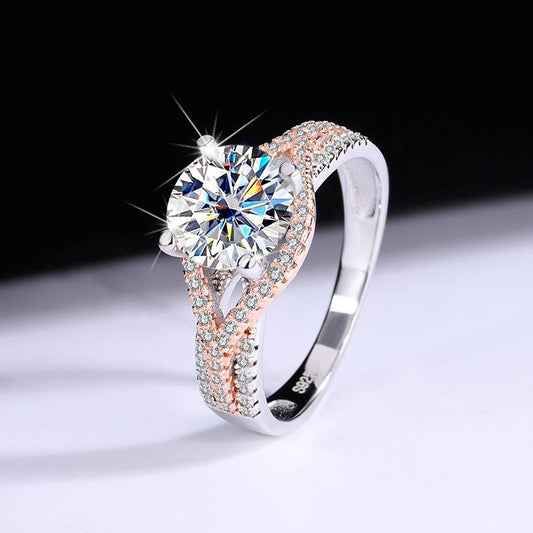 [BETXUE B03] Plum Blossom Moissanite Ring