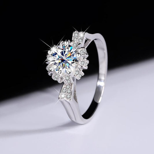 [BETXUE B17]  Sterling silver moissanite cat ear bouquet ring